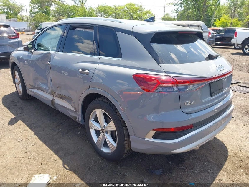 Audi Q4 E-Tron Premium 55 Quattro, снимка 3 - Автомобили и джипове - 55126998