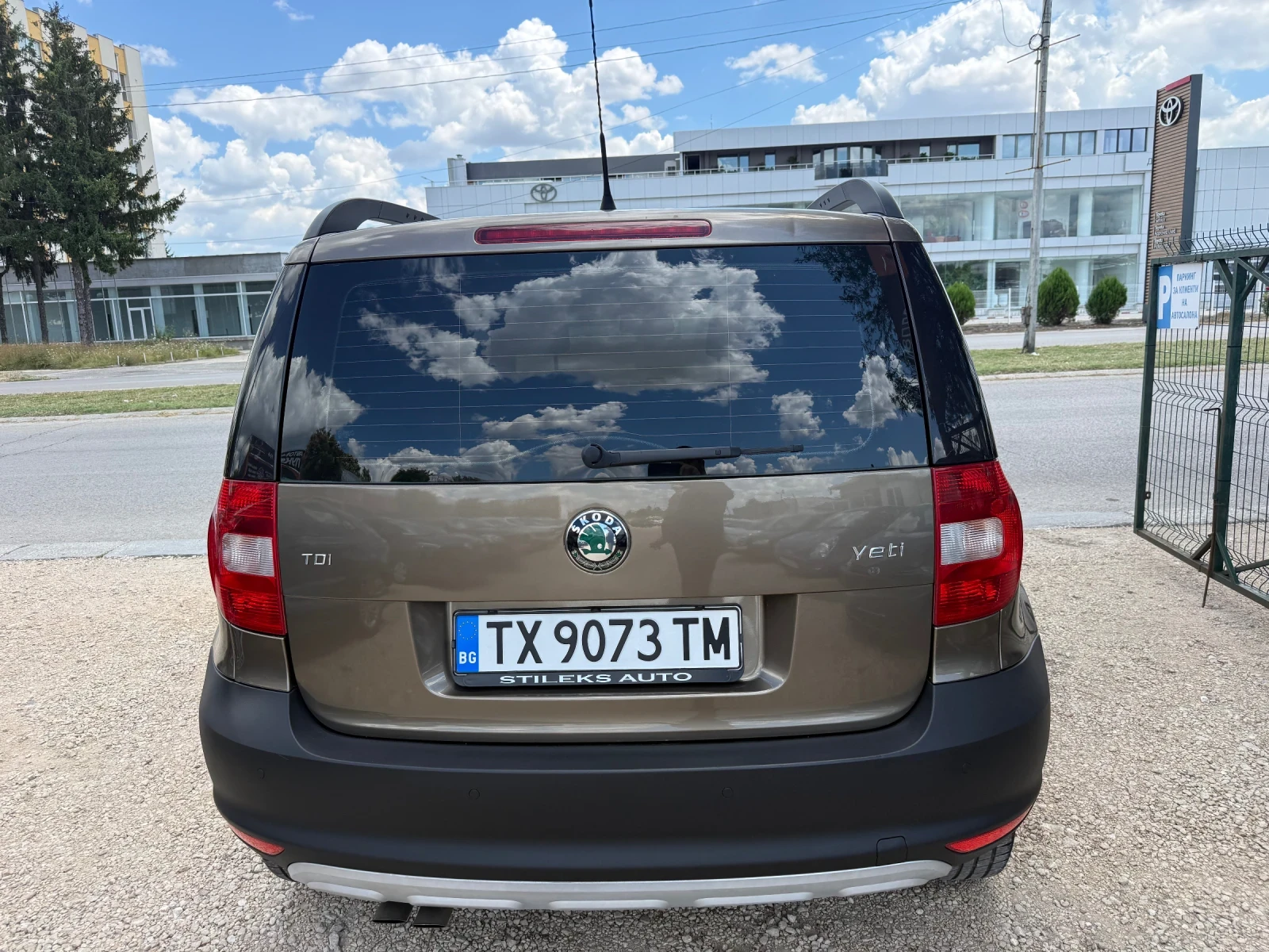 Skoda Yeti 2.0 TDI Италия, снимка 6 - Автомобили и джипове - 55421429