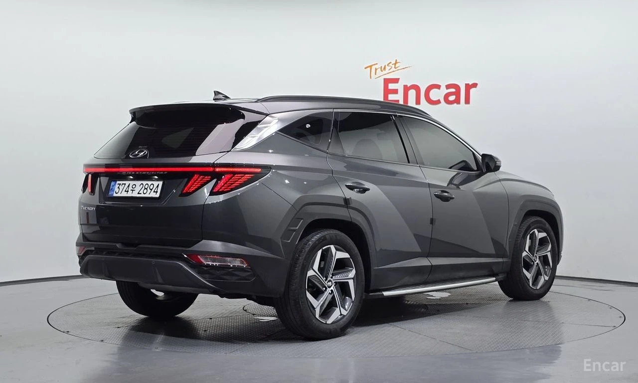 Hyundai Tucson 1.6 2WD| 360| DIST| ОБДУХВАНЕ| ПАМЕТ| ПОДГРЕВ, снимка 2 - Автомобили и джипове - 55836007