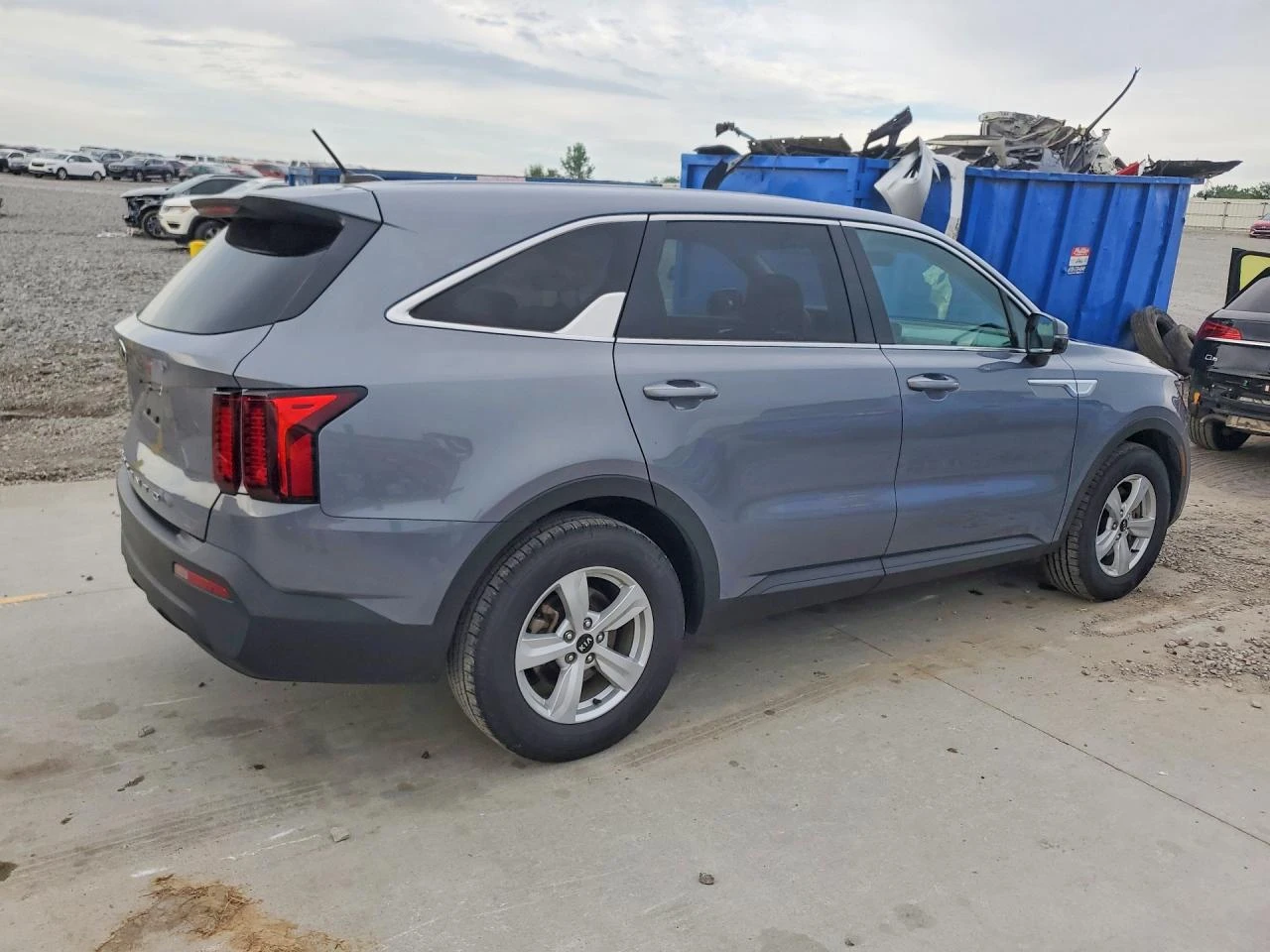 Kia Sorento, снимка 3 - Автомобили и джипове - 55995475