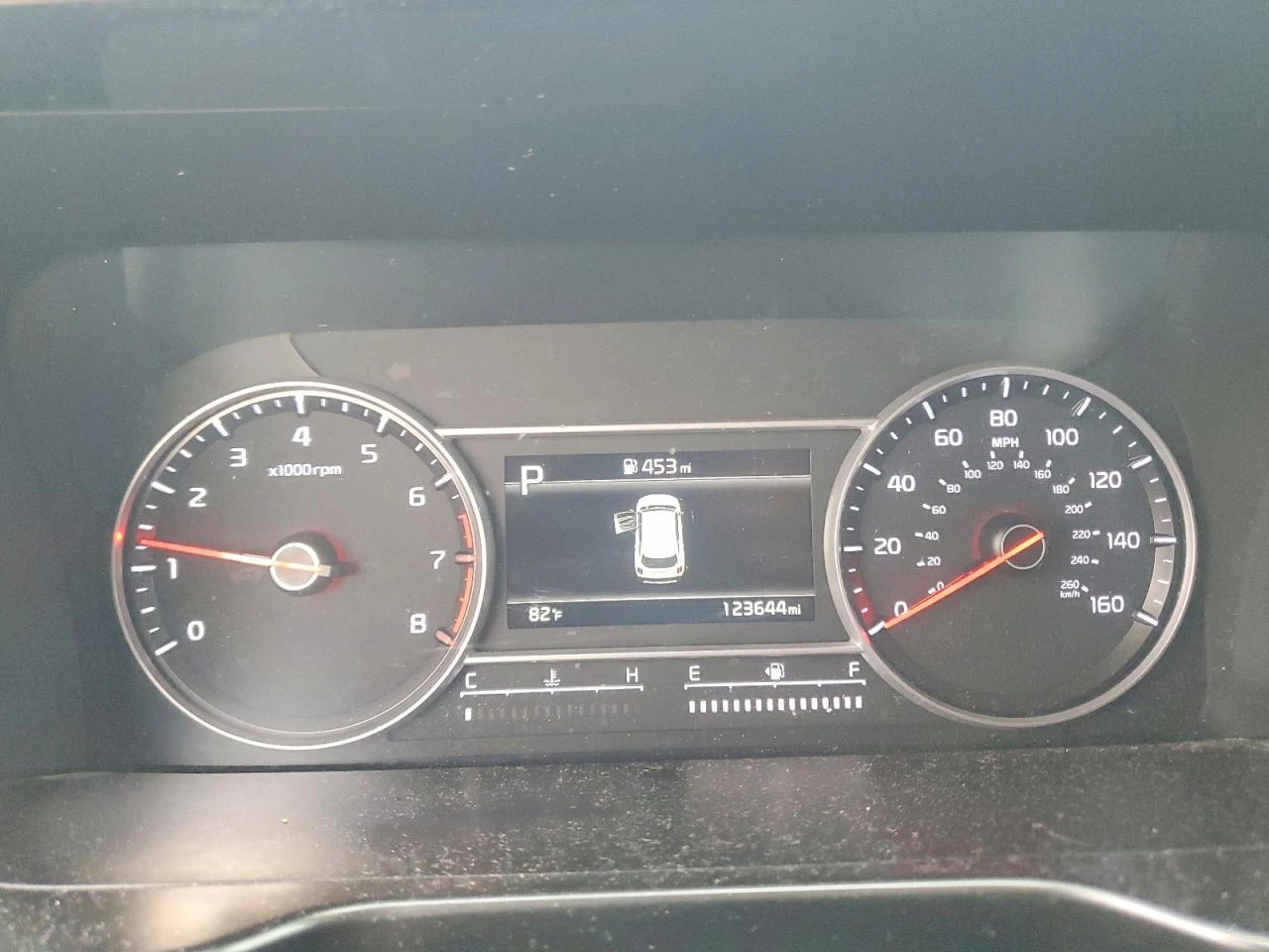 Kia Sorento, снимка 9 - Автомобили и джипове - 55995475