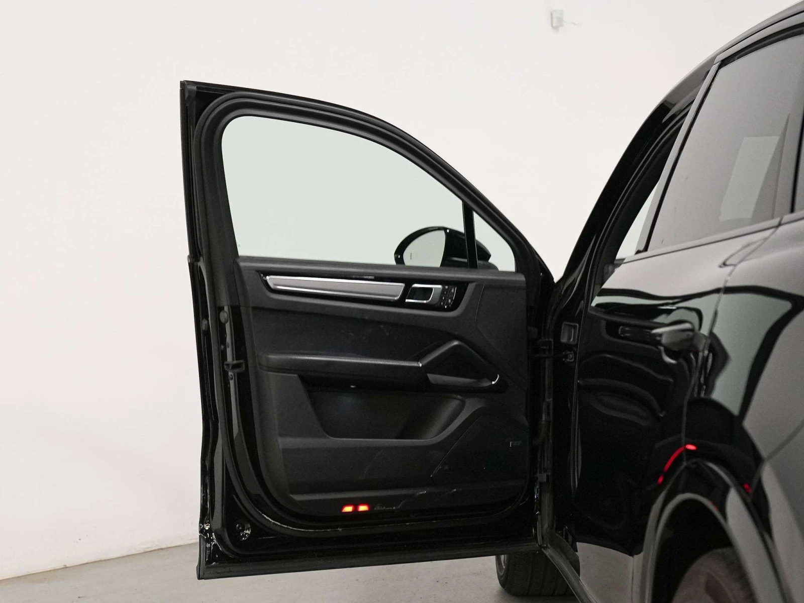 Porsche Cayenne * S | PLATINUM EDITION | PREMIUM PLUS | 21 IN * CA, снимка 9 - Автомобили и джипове - 56083669