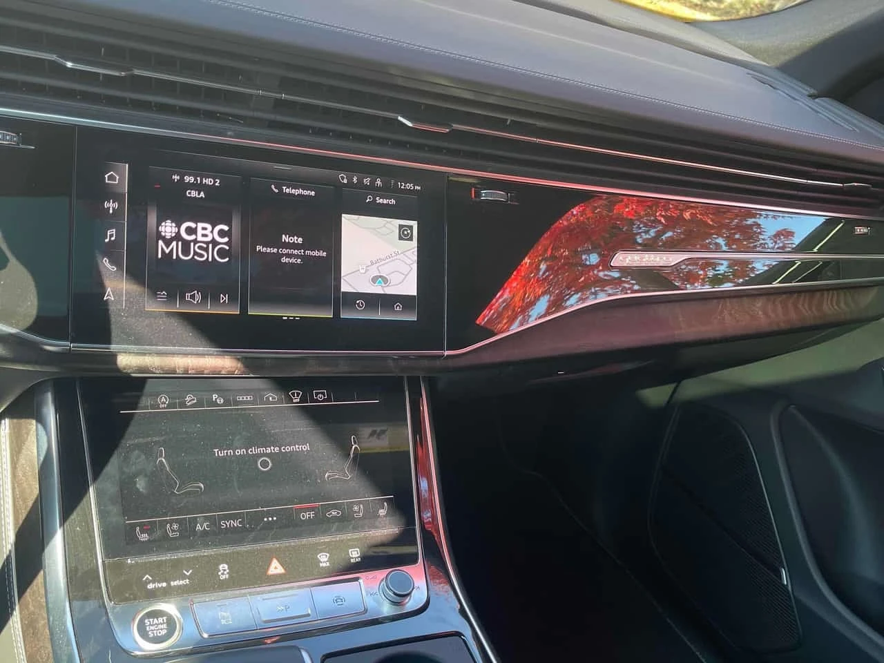 Audi Q8 * Technik * ДВА КЛЮЧА  * KEYLESS * , снимка 11 - Автомобили и джипове - 56621137