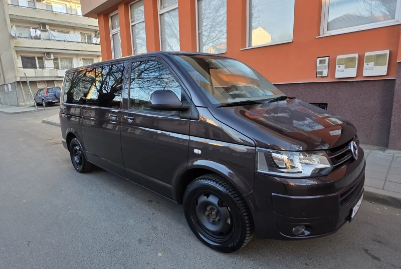 VW Caravelle, снимка 7 - Бусове и автобуси - 49436386