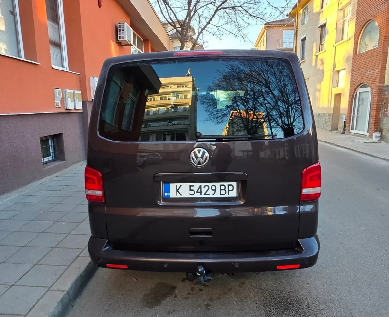 VW Caravelle, снимка 3 - Бусове и автобуси - 49436386