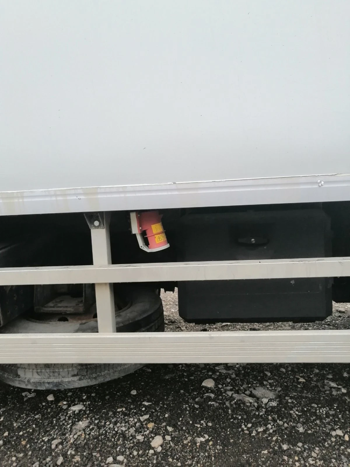 Iveco 120e18  - изображение 5