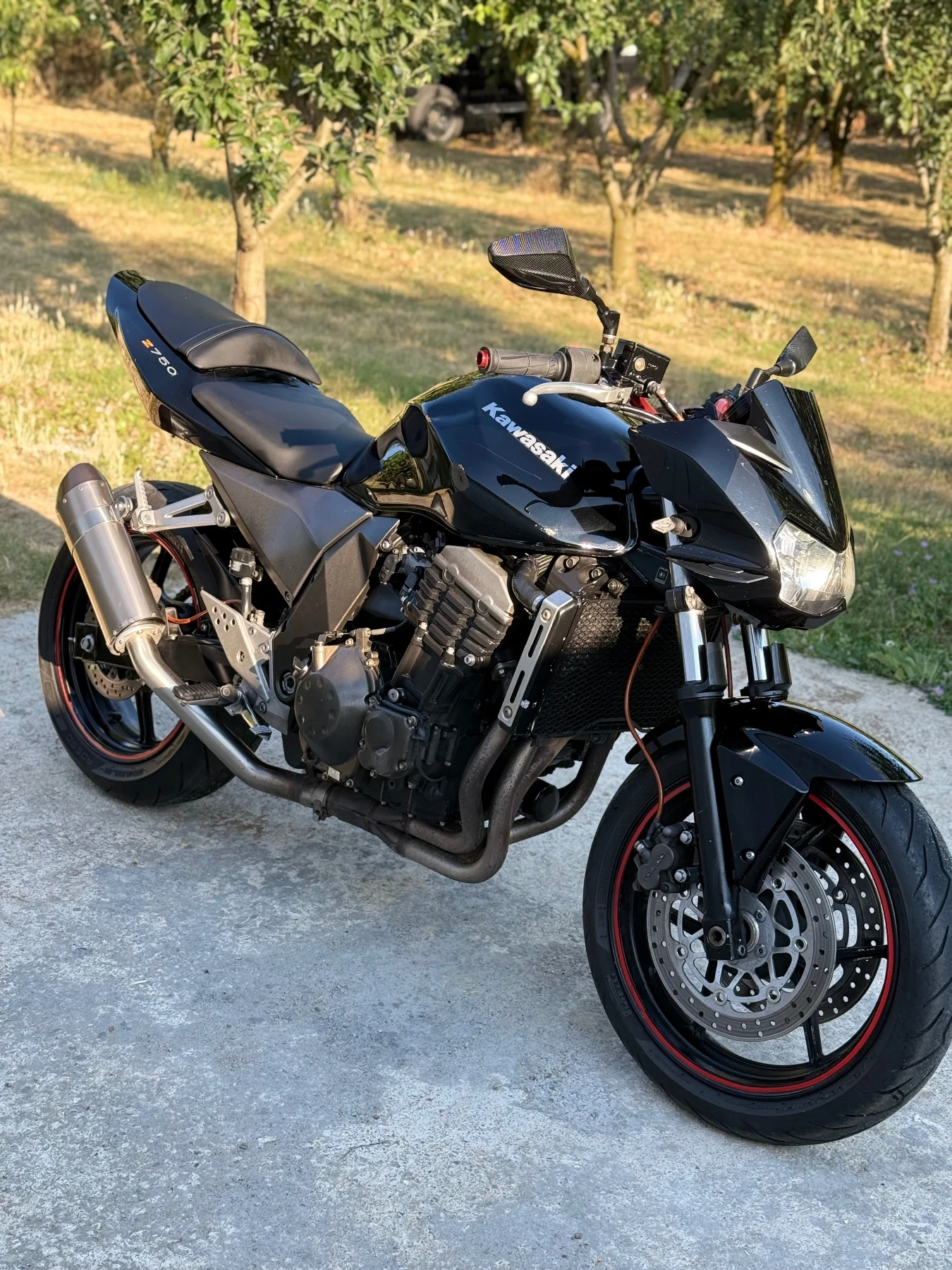 Kawasaki Z Z750, снимка 5 - Мотоциклети и мототехника - 55440401
