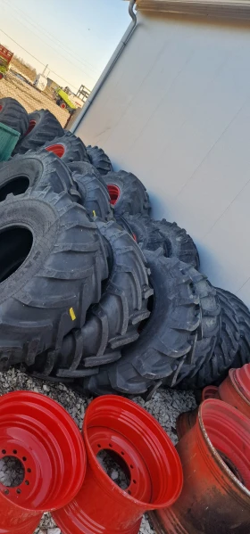 Комбайн Claas 600, снимка 17