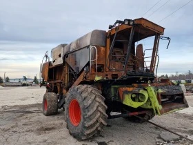 Комбайн Claas 600, снимка 3