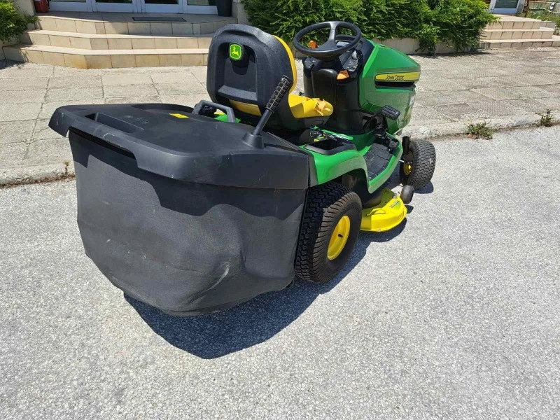 Сенокосачка John Deere X 305 R, снимка 10 - Селскостопанска техника - 45995458