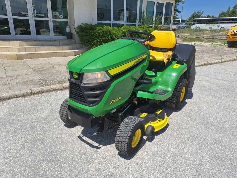 Сенокосачка John Deere X 305 R, снимка 4 - Селскостопанска техника - 45995458