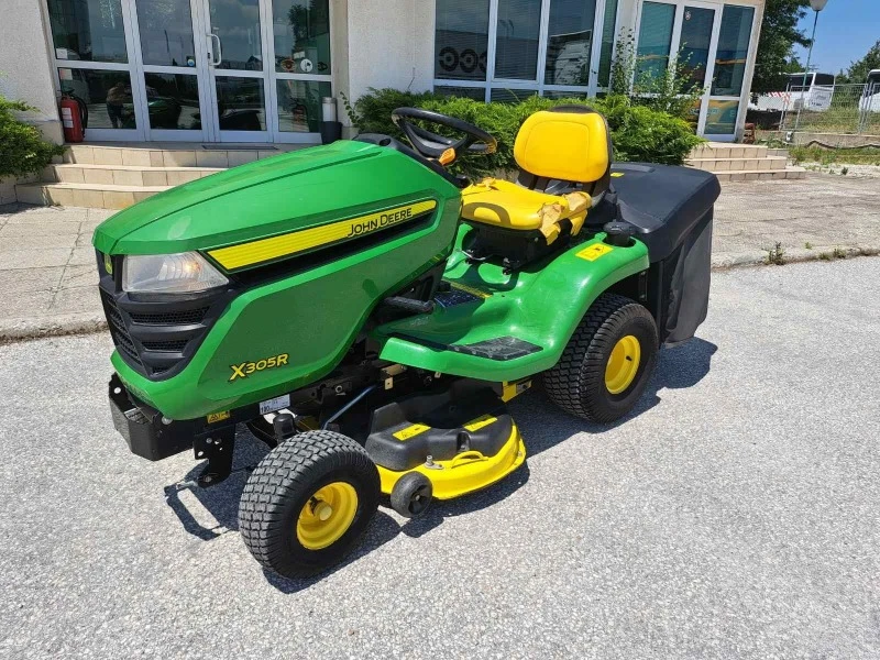 Сенокосачка John Deere X 305 R, снимка 3 - Селскостопанска техника - 45995458