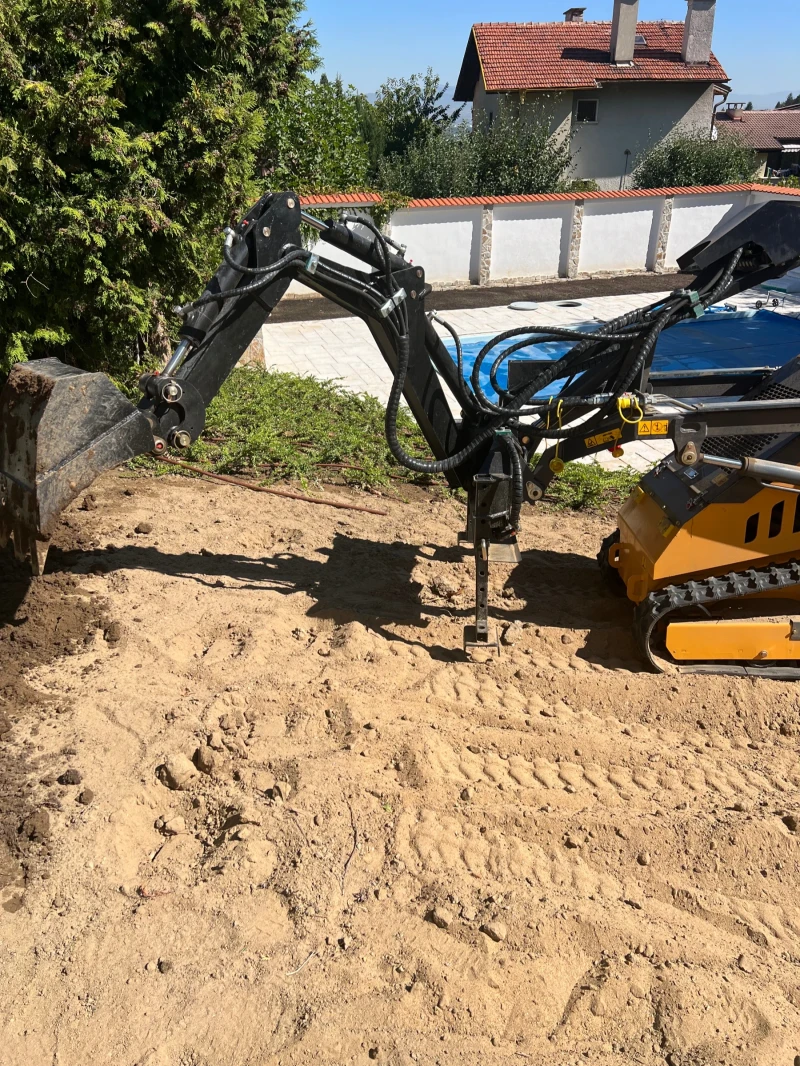 Мини челни товарачи Bobcat Infront, снимка 15 - Индустриална техника - 52249689