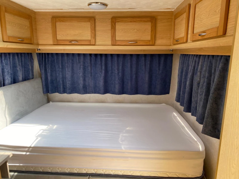 Каравана Hobby EDIS SUPERSTROM, снимка 4 - Каравани и кемпери - 53459214