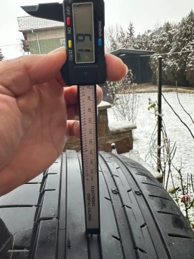 Гуми Летни 315/40R21, снимка 2