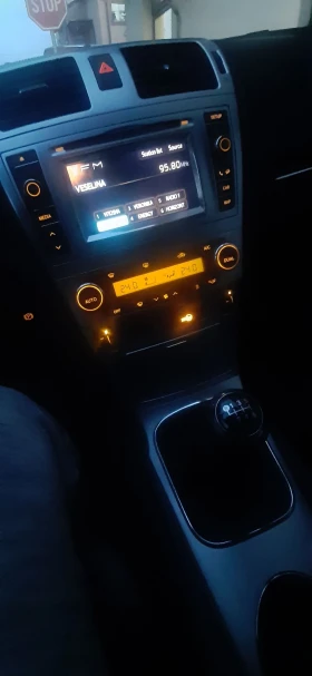 Toyota Avensis, снимка 10