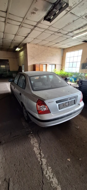 Hyundai Elantra, снимка 4
