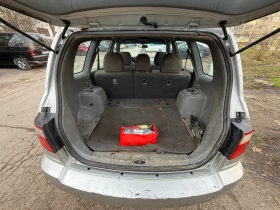 Kia Carens 2.0, снимка 9