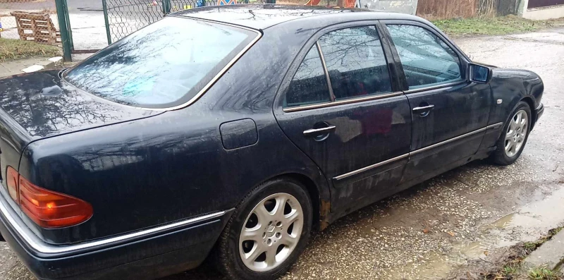 Mercedes-Benz E 280 W280CDI НА ЧАСТИ, снимка 13 - Автомобили и джипове - 50919523