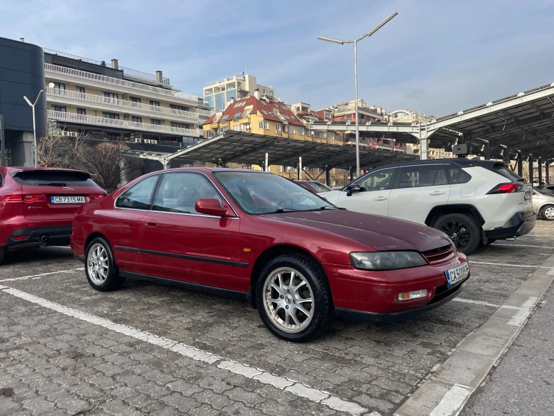 Honda Accord Coupe 2.0, снимка 1 - Автомобили и джипове - 48417362