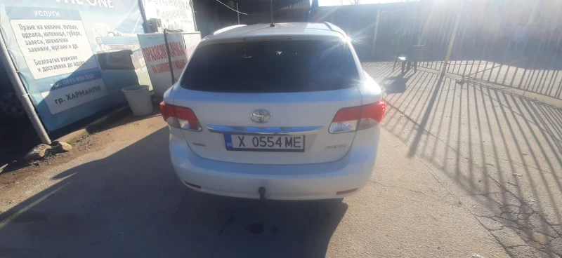 Toyota Avensis, снимка 12 - Автомобили и джипове - 49125118