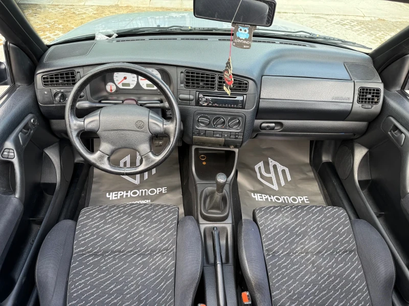 VW Golf III 1.6i Cabrio  , снимка 10 - Автомобили и джипове - 50390301