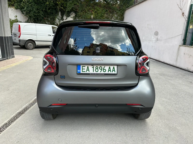 Smart Fortwo EQ, Exclusive, Camera, Apple carplay, Panorama, Ma, снимка 5 - Автомобили и джипове - 52543002