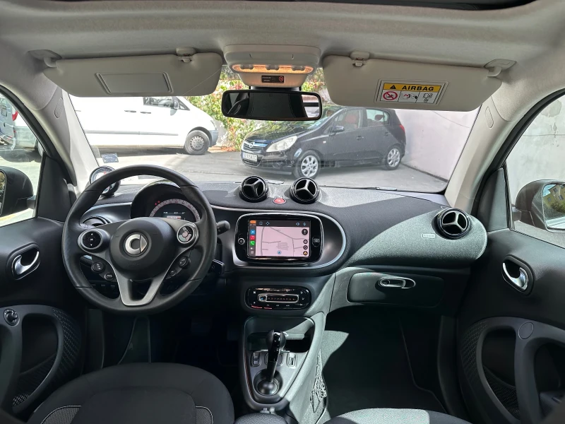 Smart Fortwo EQ, Exclusive, Camera, Apple carplay, Panorama, Ma, снимка 9 - Автомобили и джипове - 52543002
