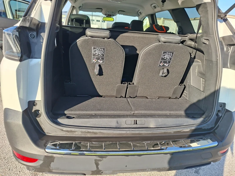 Peugeot 5008 Allure Pack, снимка 13 - Автомобили и джипове - 52712352