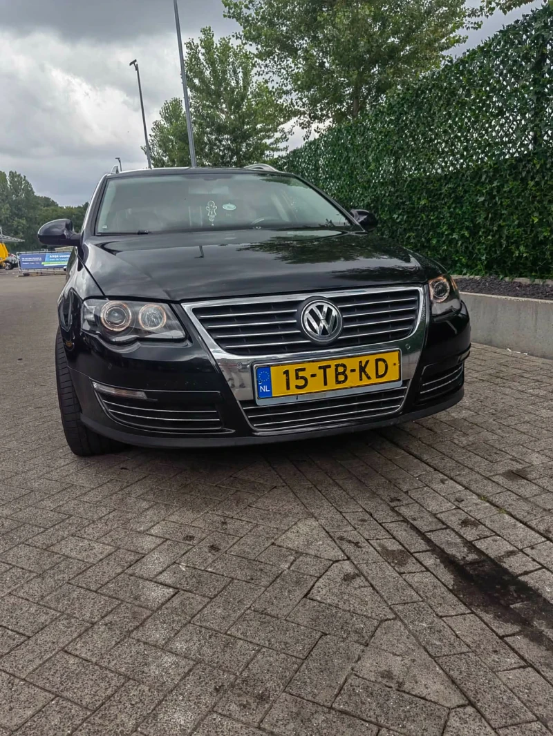 VW Passat, снимка 2 - Автомобили и джипове - 52775014