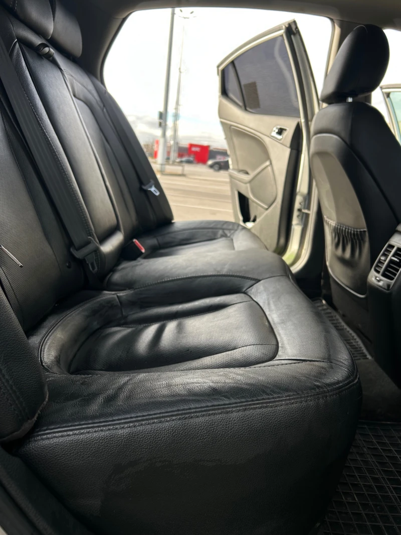 Kia Optima 2.0 HYBRID, снимка 13 - Автомобили и джипове - 53407260