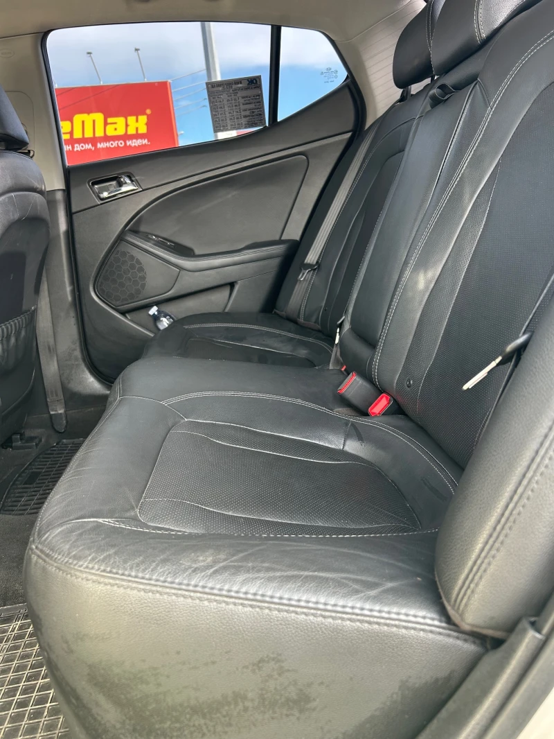 Kia Optima 2.0 HYBRID, снимка 12 - Автомобили и джипове - 53407260