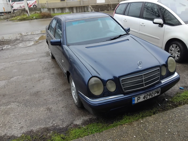 Mercedes-Benz E 200 W210, снимка 2 - Автомобили и джипове - 53556235