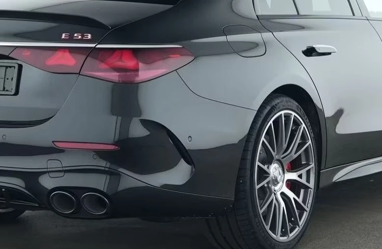 Mercedes-Benz E 53 AMG AMG 4M Hybrid - изображение 9