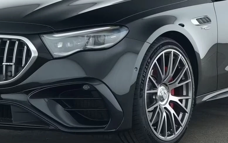 Mercedes-Benz E 53 AMG AMG 4M Hybrid - изображение 2