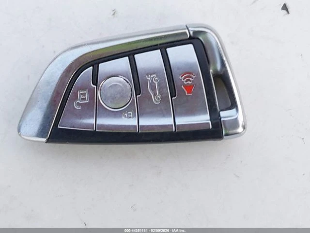 BMW 740, снимка 13 - Автомобили и джипове - 53649329