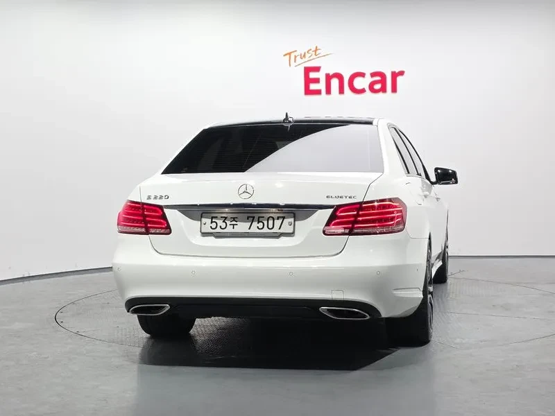 Mercedes-Benz E 220 | Mobile.bg � ����������� 4