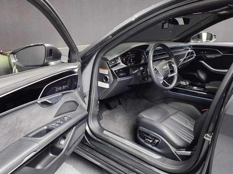 Audi A8 3.0 DMG Automatic, снимка 6 - Автомобили и джипове - 55450996
