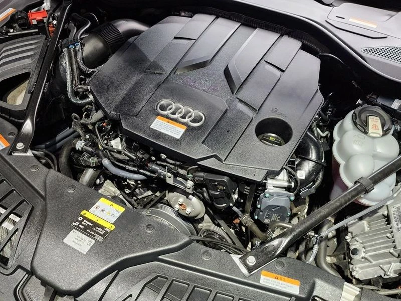 Audi A8 3.0 DMG Automatic, снимка 17 - Автомобили и джипове - 55450996