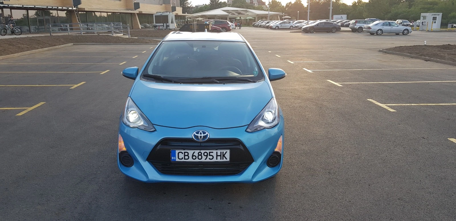 Toyota Prius C 1.5 HYBRID  - изображение 5