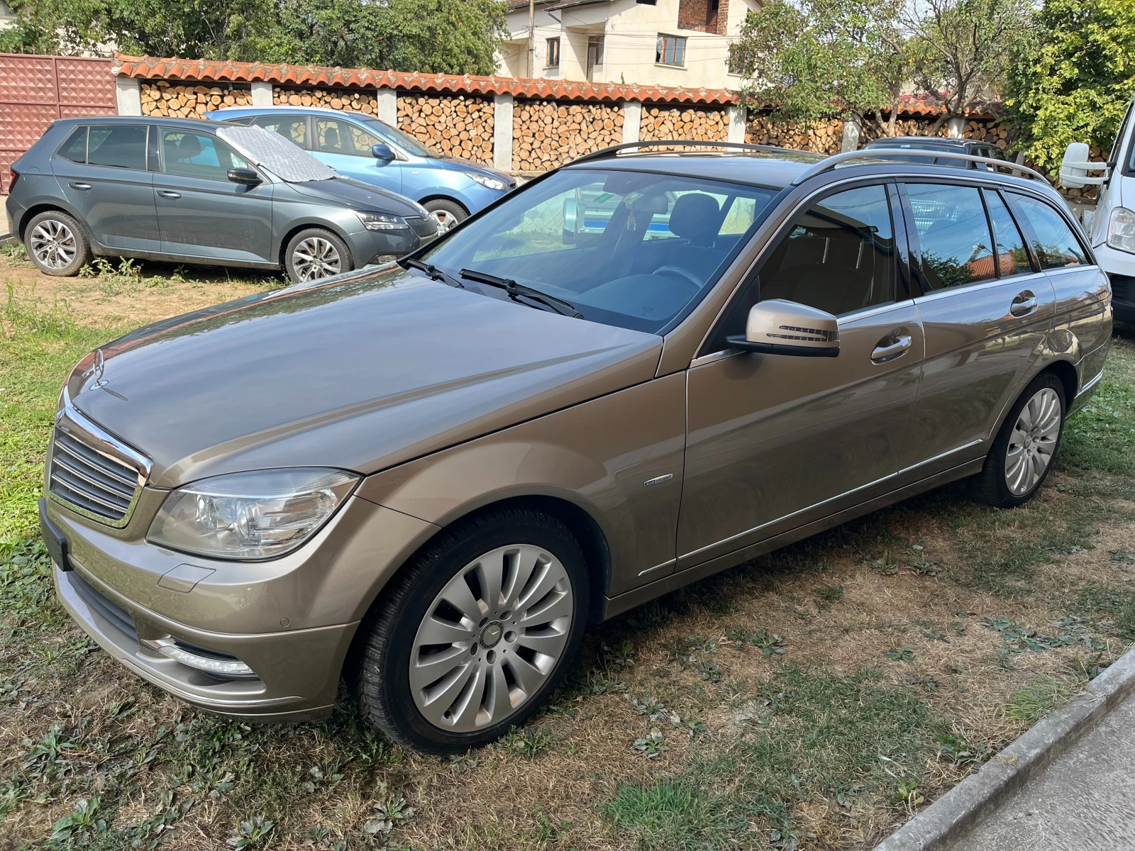 Mercedes-Benz C 350 CDI 4MATIC - изображение 2