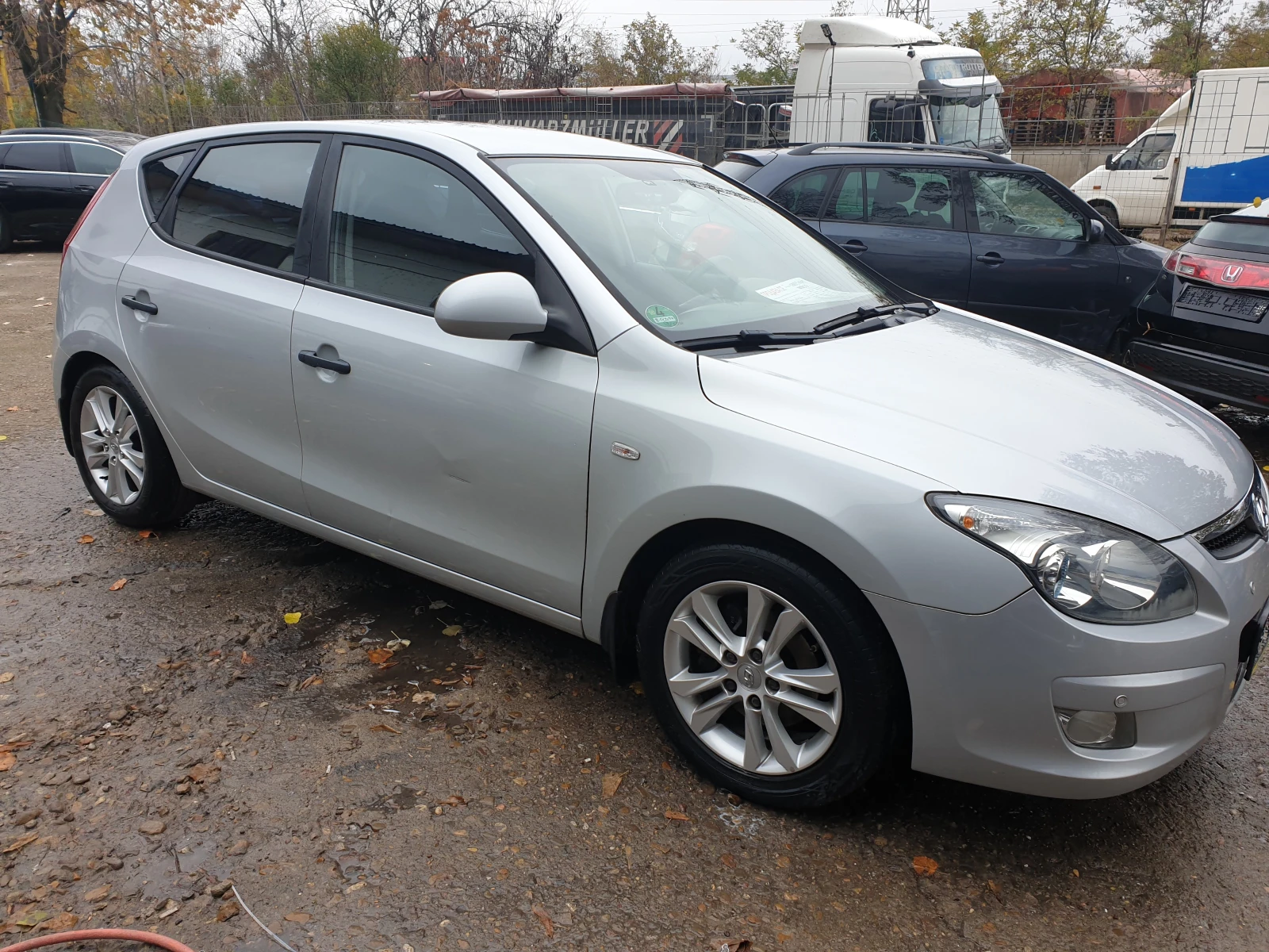 Hyundai I30 1.4 Газ/Бензин - изображение 4