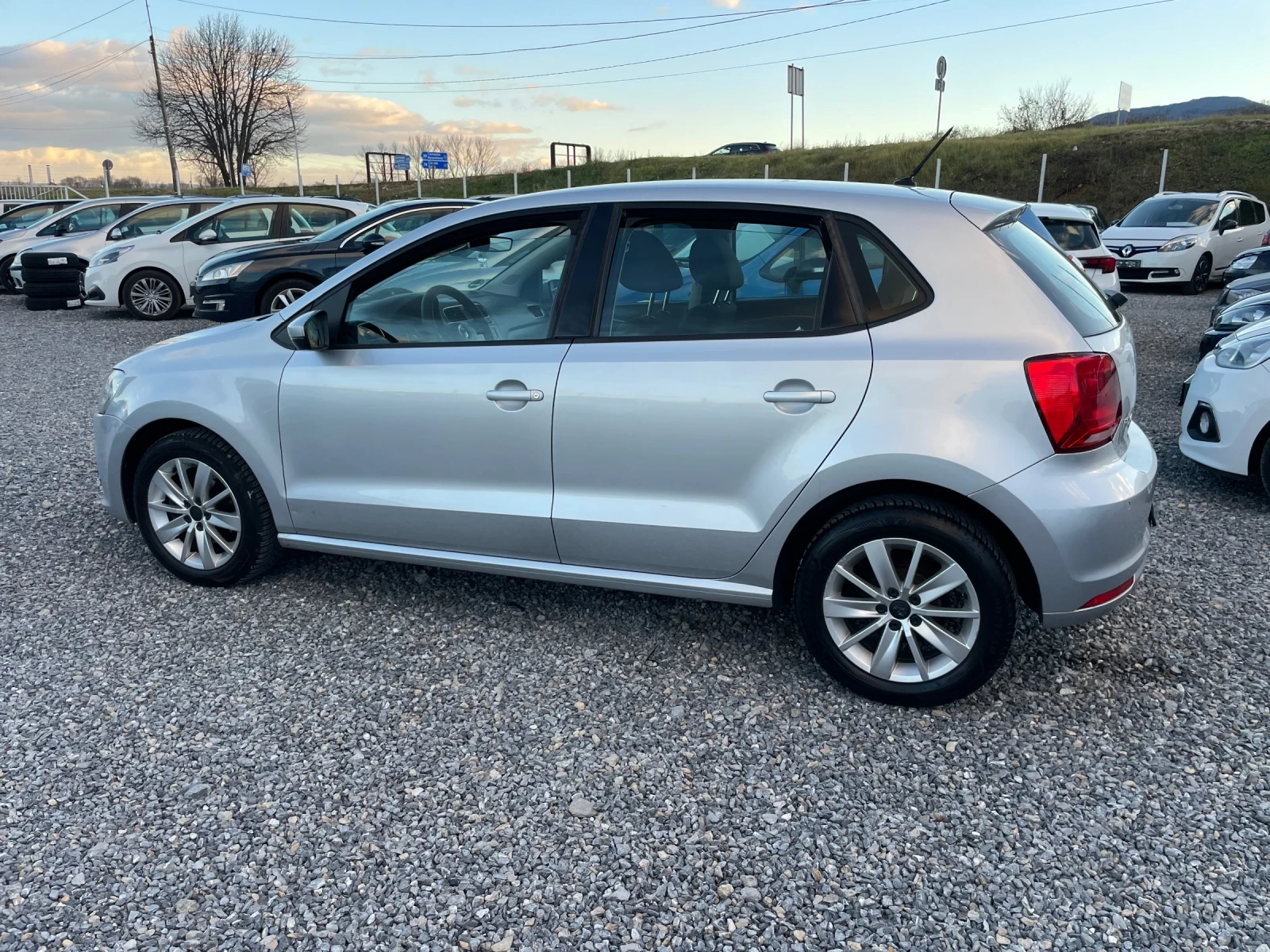 VW Polo 1.0 I EVRO 6 - изображение 7