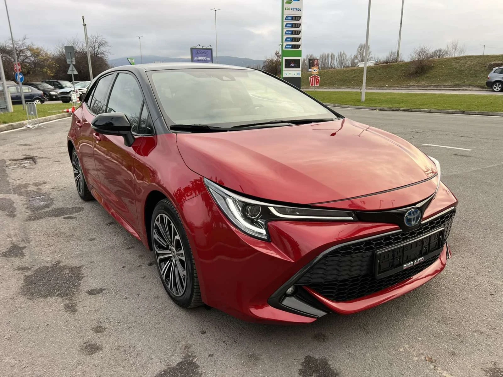 Toyota Corolla HYBRID 2.0 BI TONALE - изображение 3