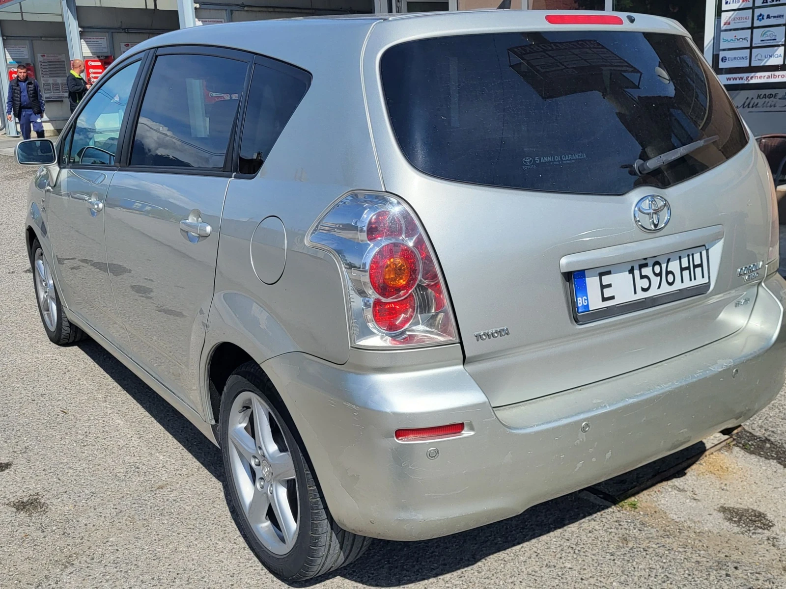 Toyota Corolla verso 2.2/ NAVI/ ЛИЗИНГ - изображение 4