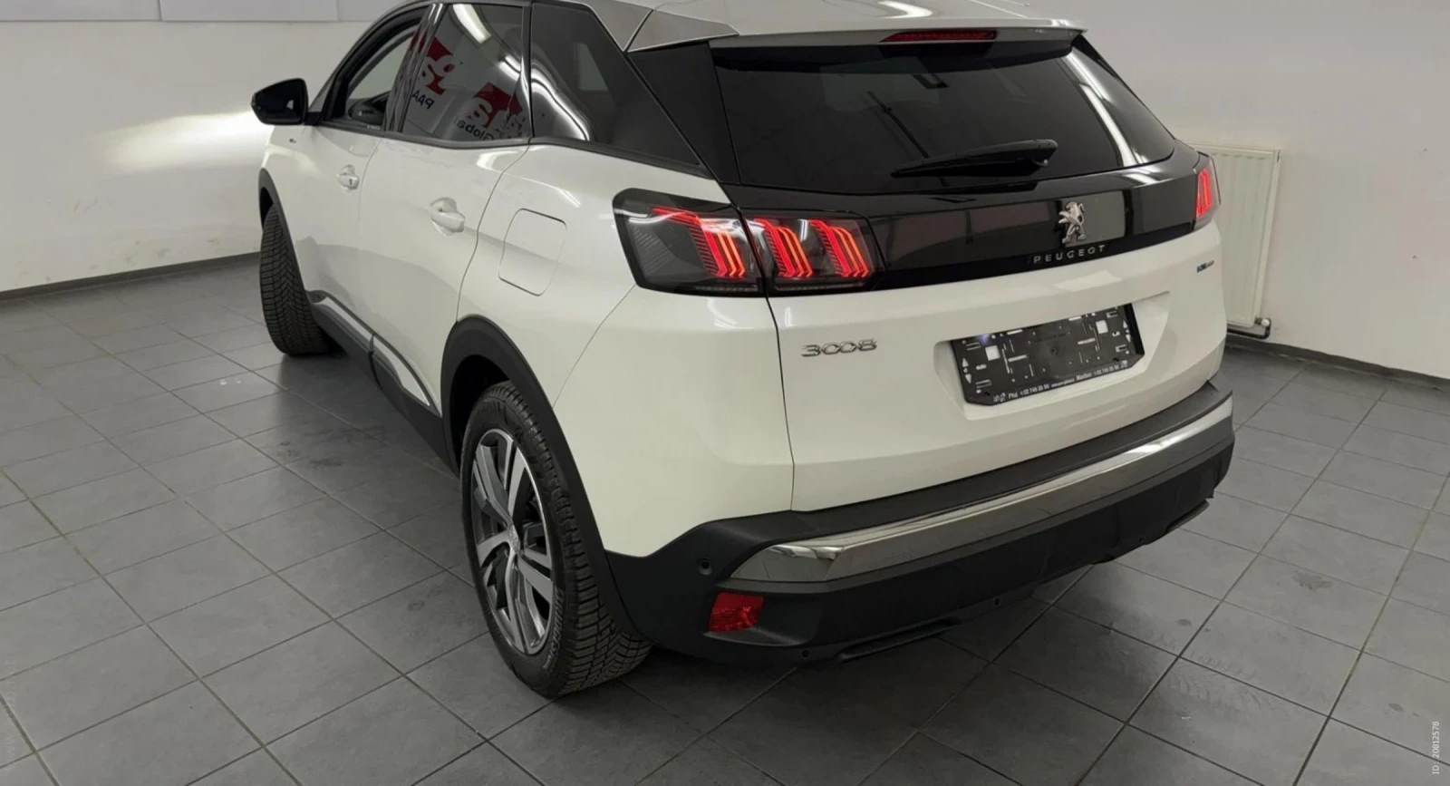 Peugeot 3008 1, 6 Plug- in Hybrid 225 Allure.Navi.Led - изображение 2