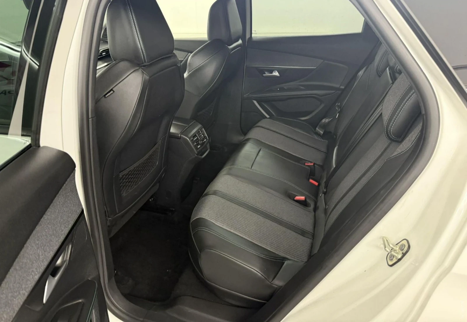 Peugeot 3008 1, 6 Plug- in Hybrid 225 Allure.Navi.Led | Mobile.bg   13