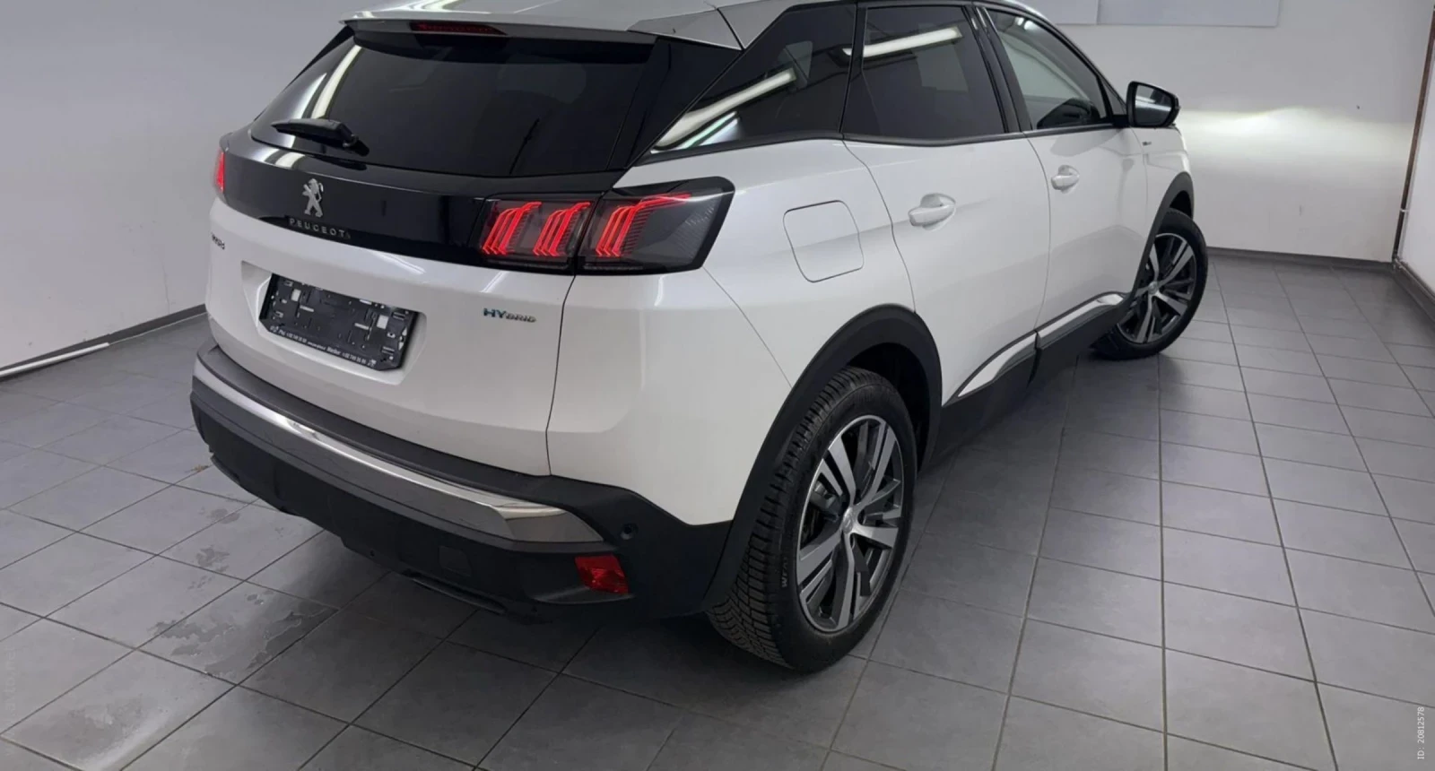 Peugeot 3008 1, 6 Plug- in Hybrid 225 Allure.Navi.Led - изображение 3