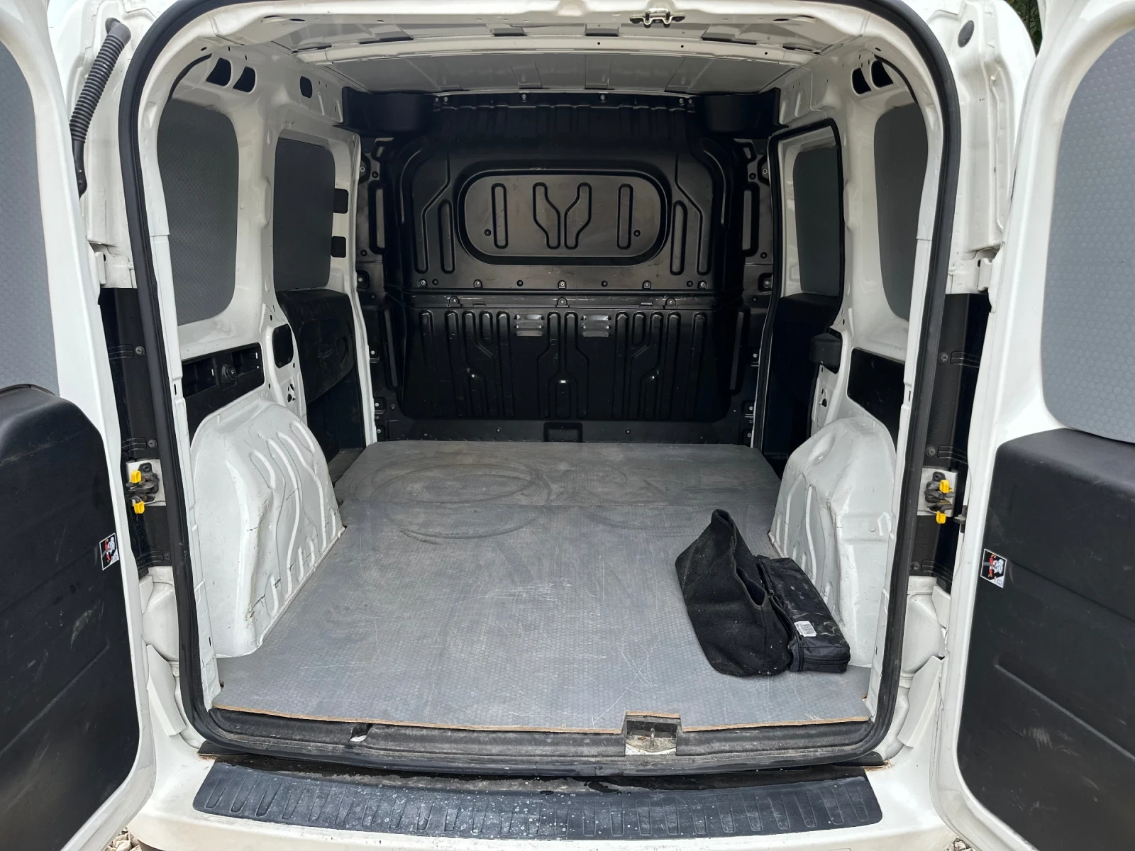 Fiat Doblo 1.3 Multi Jet  Euro 5B  - изображение 8