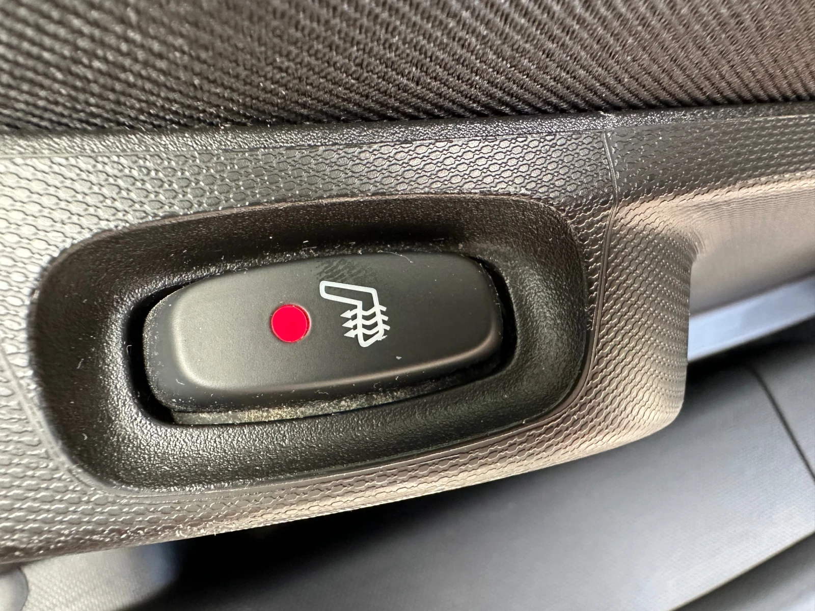 Smart Fortwo EQ, Exclusive, Camera, Apple carplay, Panorama, Ma | Mobile.bg   13